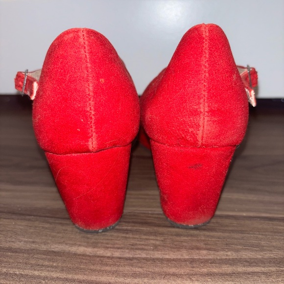 Ruby Red Wedges - Picture 3 of 3